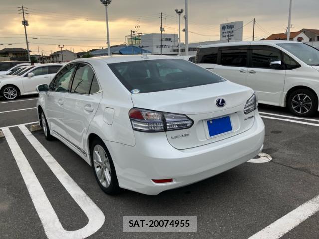 Lexus HS 2009-12 8814558-13