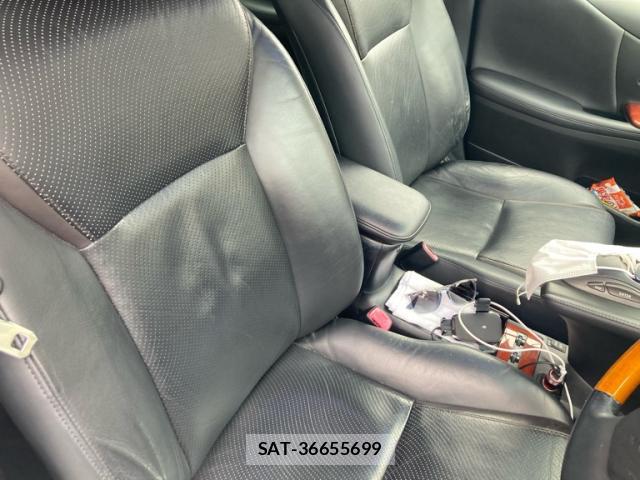 Lexus HS 2010-04 8815221-11