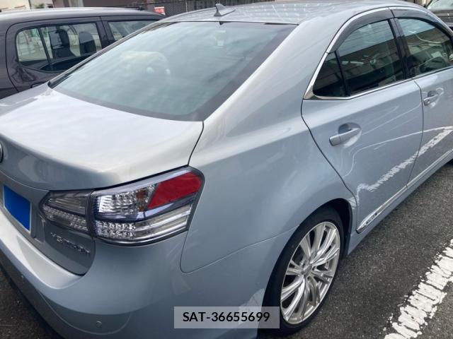 Lexus HS 2010-04 8815221-13