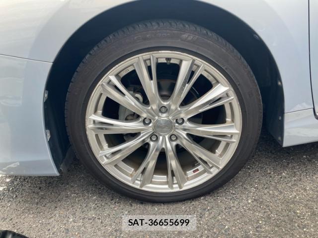 Lexus HS 2010-04 8815221-4