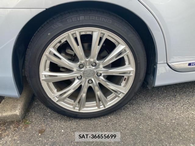 Lexus HS 2010-04 8815221-5