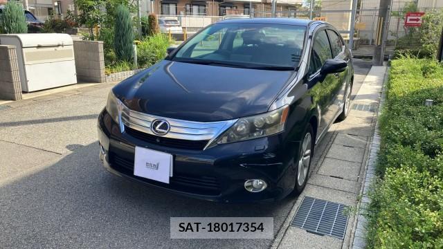 Lexus HS 2010-03 8815526-11