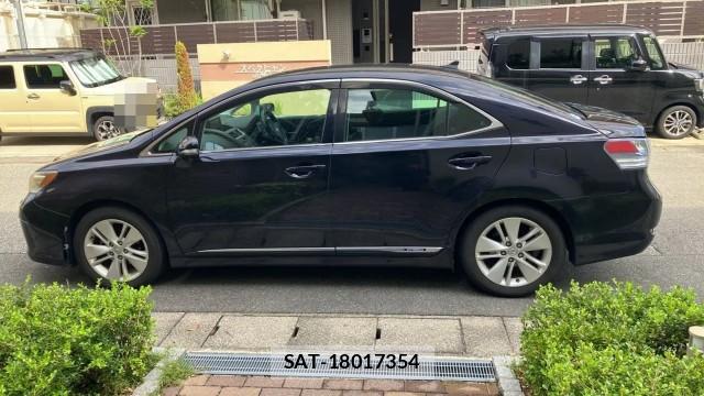Lexus HS 2010-03 8815526-3