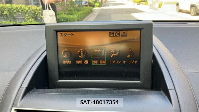 Lexus HS 2010-03 8815526-4