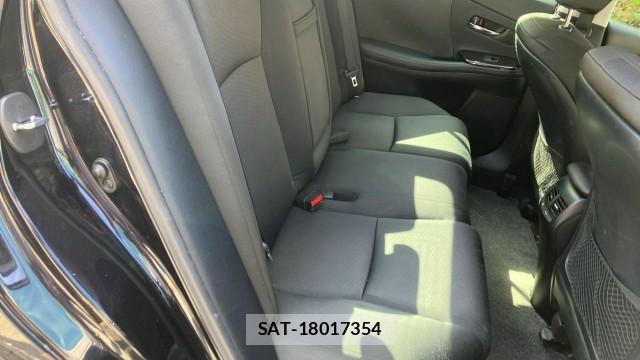 Lexus HS 2010-03 8815526-6
