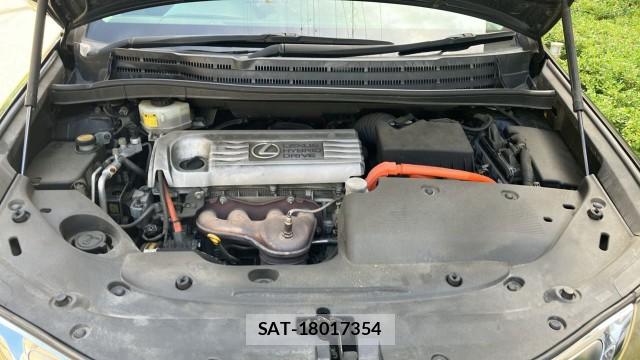 Lexus HS 2010-03 8815526-7