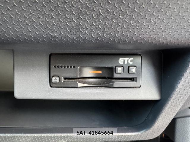 Suzuki HUSTLER 2015-07 8812524-7