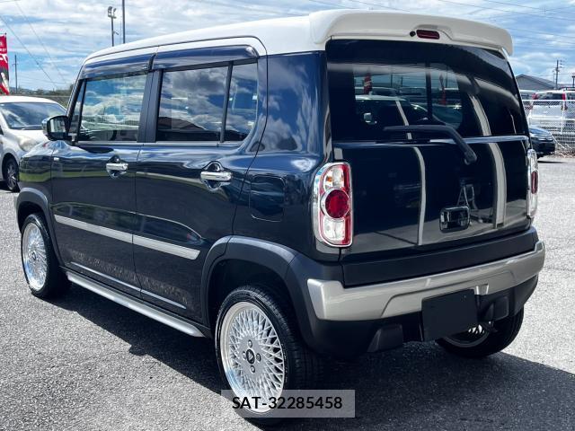 Suzuki HUSTLER 2017-01 8815759-6