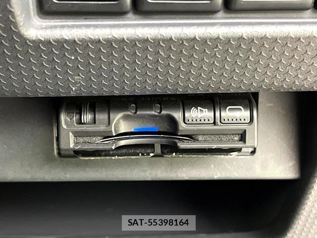 Suzuki HUSTLER 2015-10 8816981-6
