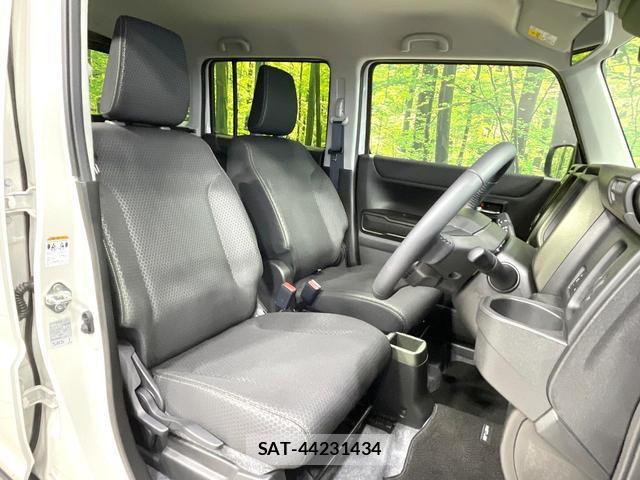 Suzuki HUSTLER 2025-01 8817257-7