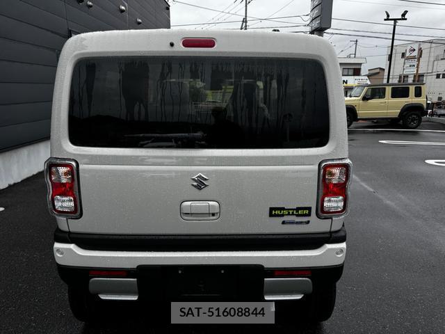 Suzuki HUSTLER 2026-09 8817416-19
