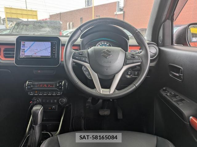 Suzuki IGNIS 2018-01 8814932-17