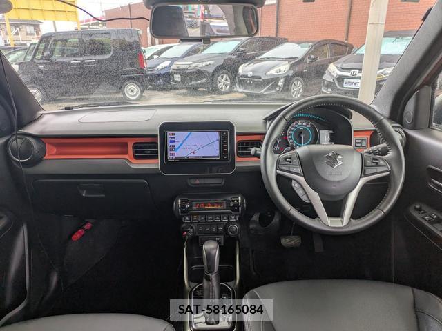 Suzuki IGNIS 2018-01 8814932-2