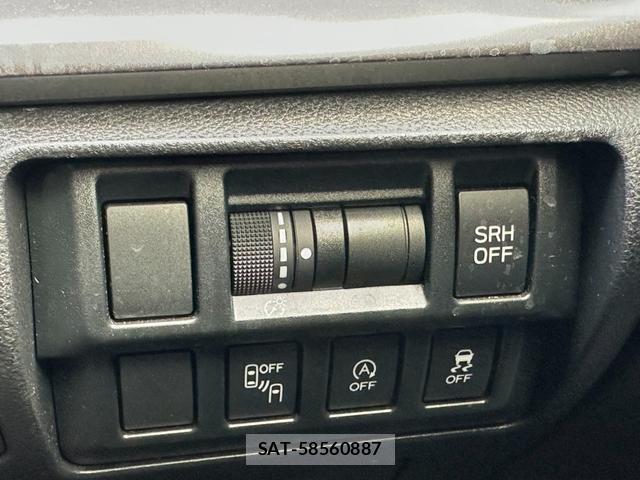 Subaru IMPREZA G4 2018-06 8817789-12