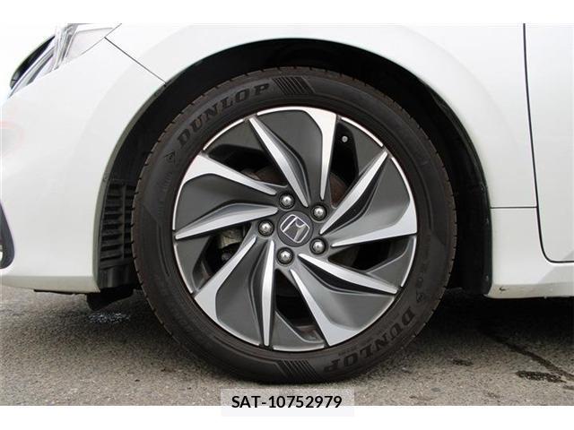 Honda INSIGHT 2020-02 8815774-13