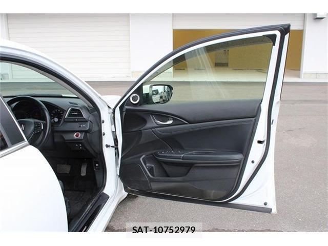 Honda INSIGHT 2020-02 8815774-19