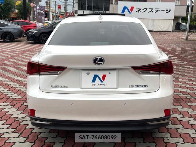 Lexus IS 2018-11 8813214-14