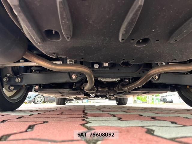 Lexus IS 2018-11 8813214-18