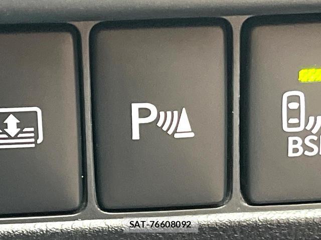 Lexus IS 2018-11 8813214-6