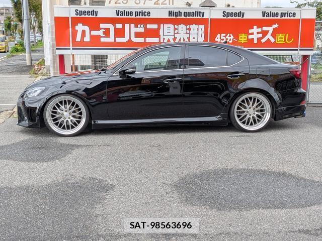 Lexus IS 2011-11 8814538-2