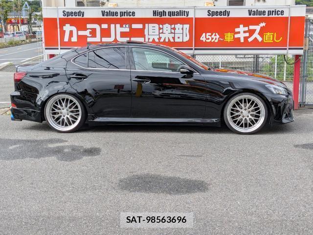 Lexus IS 2011-11 8814538-3