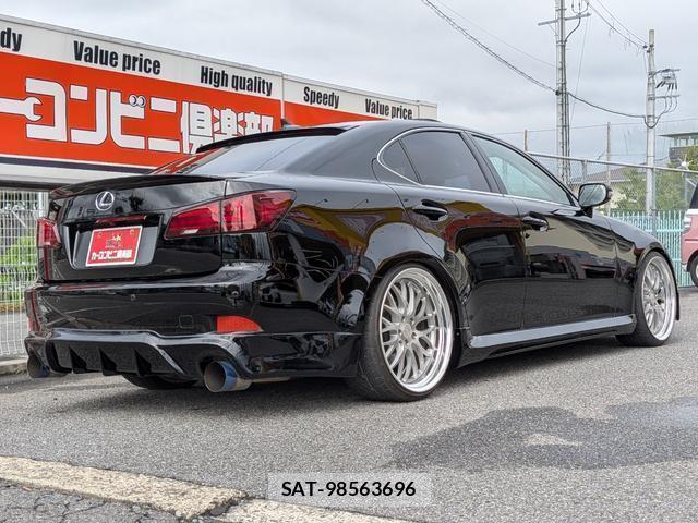 Lexus IS 2011-11 8814538-5