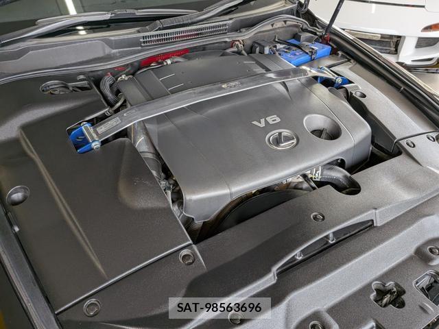 Lexus IS 2011-11 8814538-7