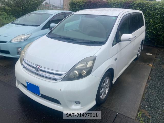 Toyota ISIS 2009-11 8813847-2