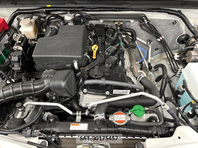 Suzuki JIMNY 2026-03 8812652-17