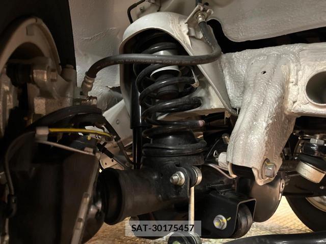 Suzuki JIMNY 2026-03 8812652-19