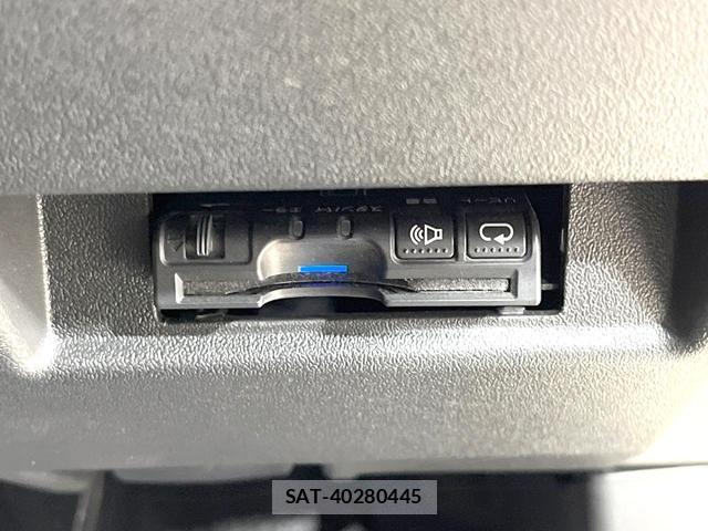Suzuki JIMNY 2025-12 8813071-5