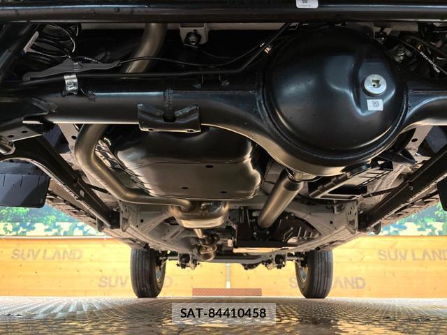 Suzuki JIMNY 2026-08 8813157-18