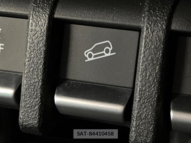 Suzuki JIMNY 2026-08 8813157-4