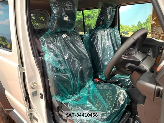 Suzuki JIMNY 2026-08 8813157-9