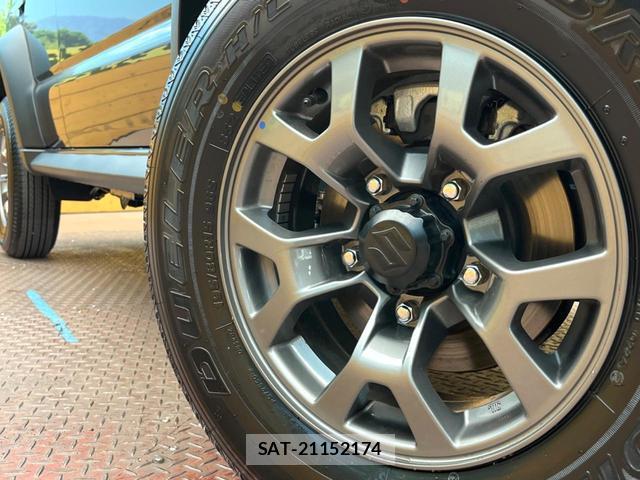Suzuki JIMNY 2026-07 8813716-13