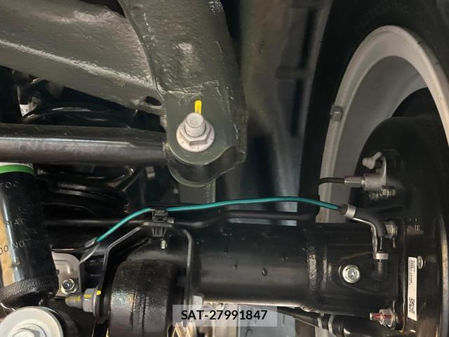 Suzuki JIMNY 2026-03 8813724-19