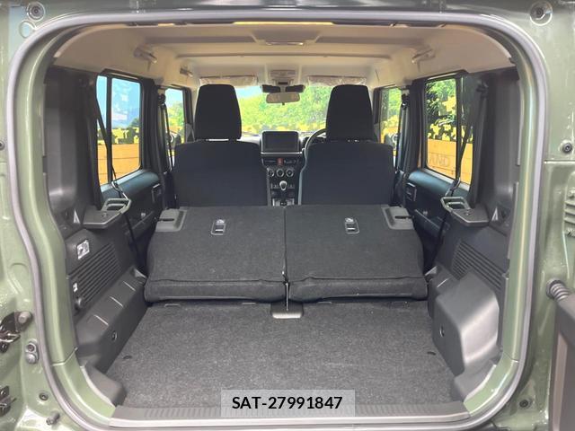 Suzuki JIMNY 2026-03 8813724-9