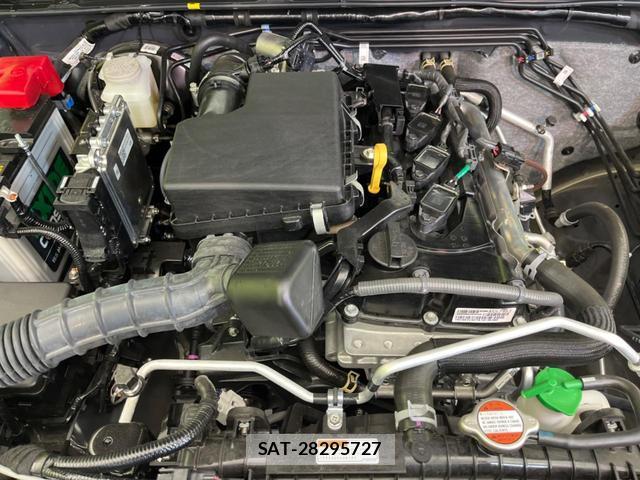Suzuki JIMNY 2026-08 8814776-17