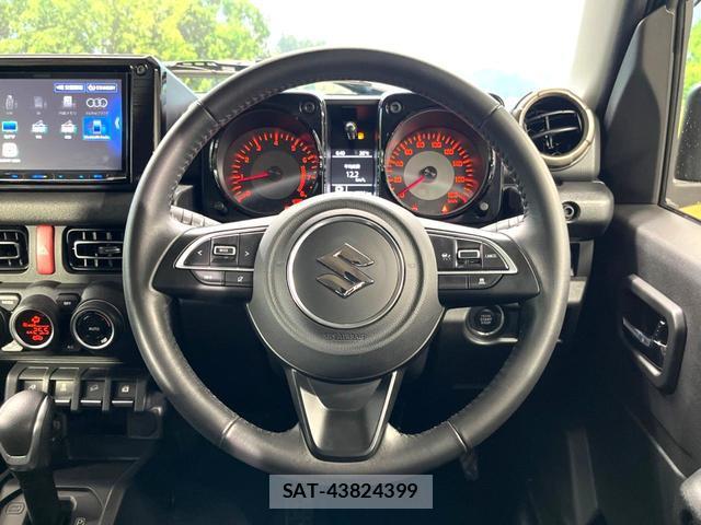 Suzuki JIMNY 2025-07 8815080-10