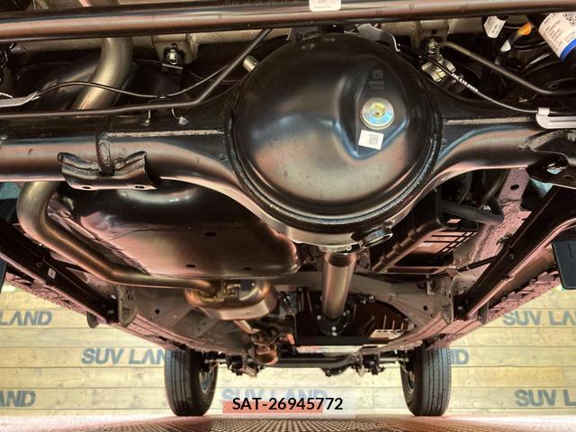 Suzuki JIMNY 2026-08 8815904-18