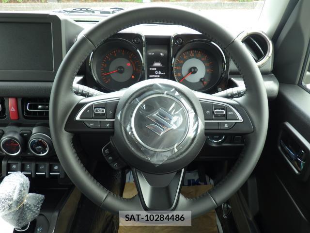 Suzuki JIMNY 2026-09 8817779-15