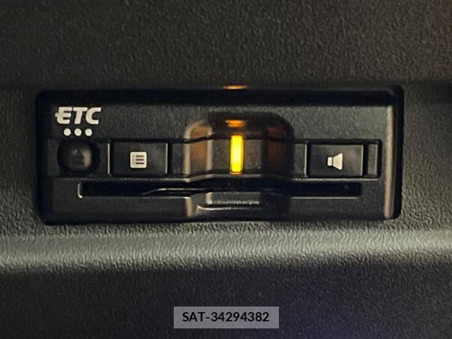 Suzuki JIMNY SIERRA 2026-01 8812645-7