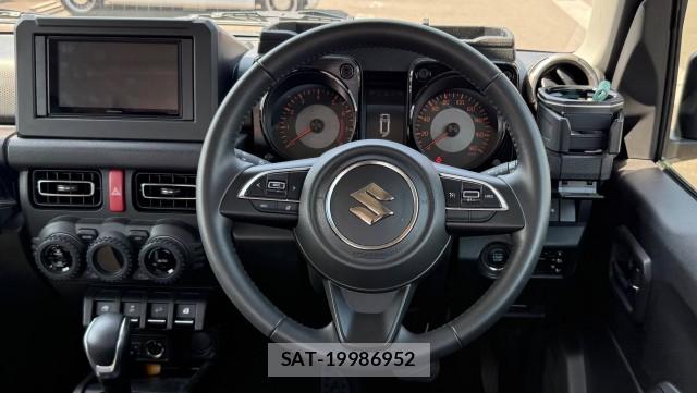 Suzuki JIMNY SIERRA 2025-01 8815532-16