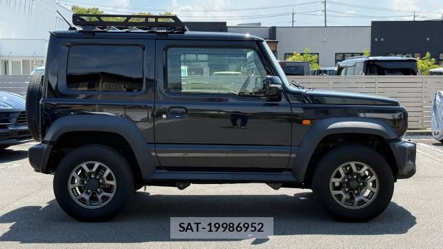 Suzuki JIMNY SIERRA 2025-01 8815532-3