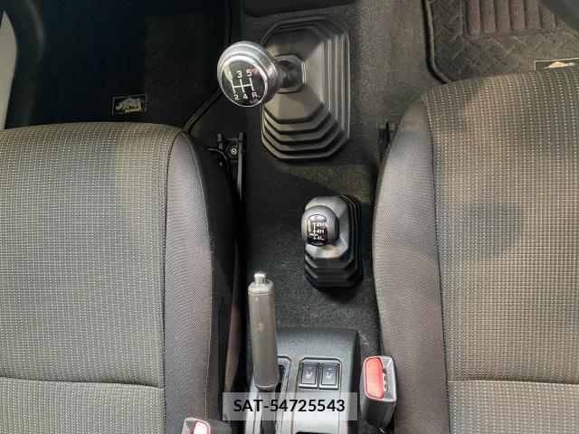 Suzuki JIMNY SIERRA 2018-07 8817177-11