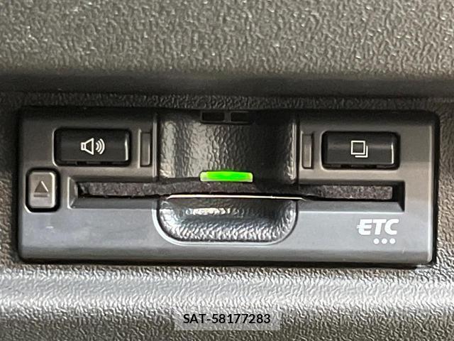 Suzuki JIMNY 2024-05 8812068-6