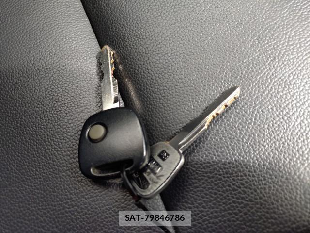 Suzuki JIMNY 2013-02 8812250-16