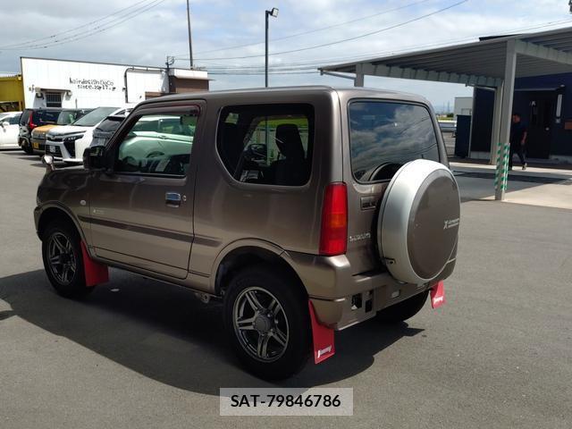 Suzuki JIMNY 2013-02 8812250-3