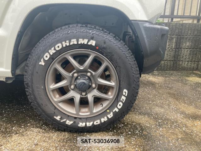 Suzuki JIMNY 2020-01 8813467-1
