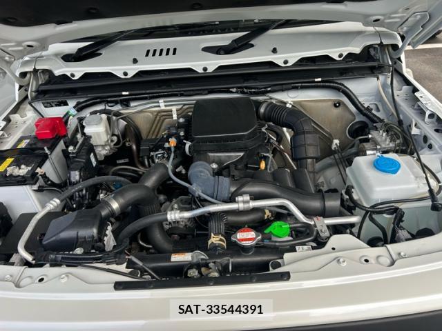 Suzuki JIMNY 2023-08 8813529-8